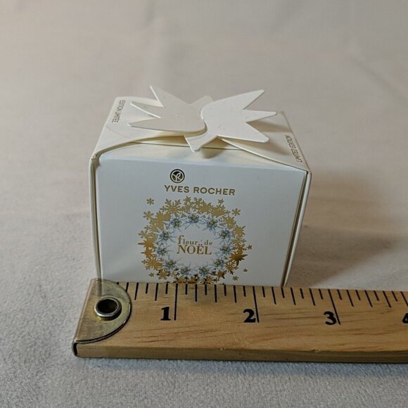 Yves Rocher Fleur de Noel Three Mini Soap Collection 3 25g Bars Gift Box England - Picture 6 of 7